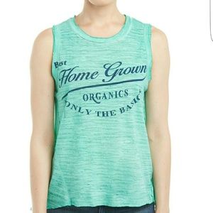 🎉NWT🎉 Scrapbook Hi-low Hem Tank